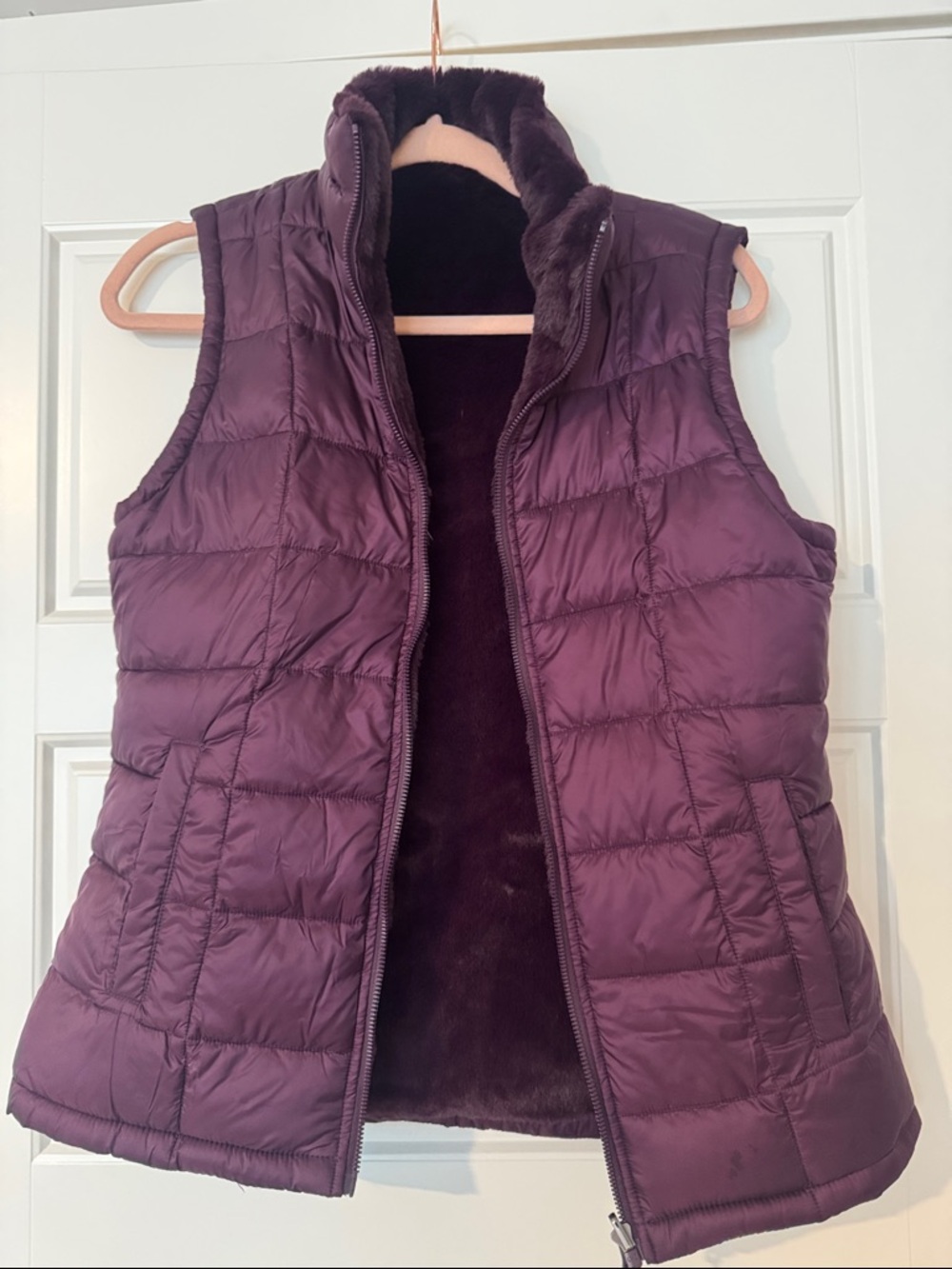 Women’s Reversible Puffer Vest - Purple